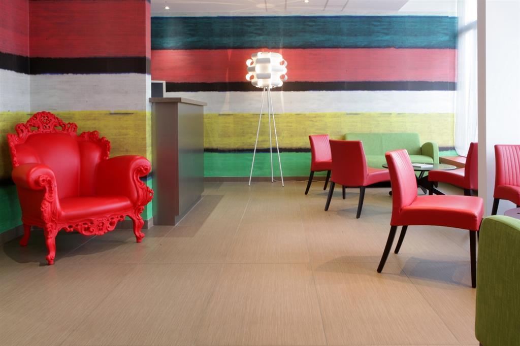Hotel Ibis Styles Clermont-Ferrand Gare Exterior foto