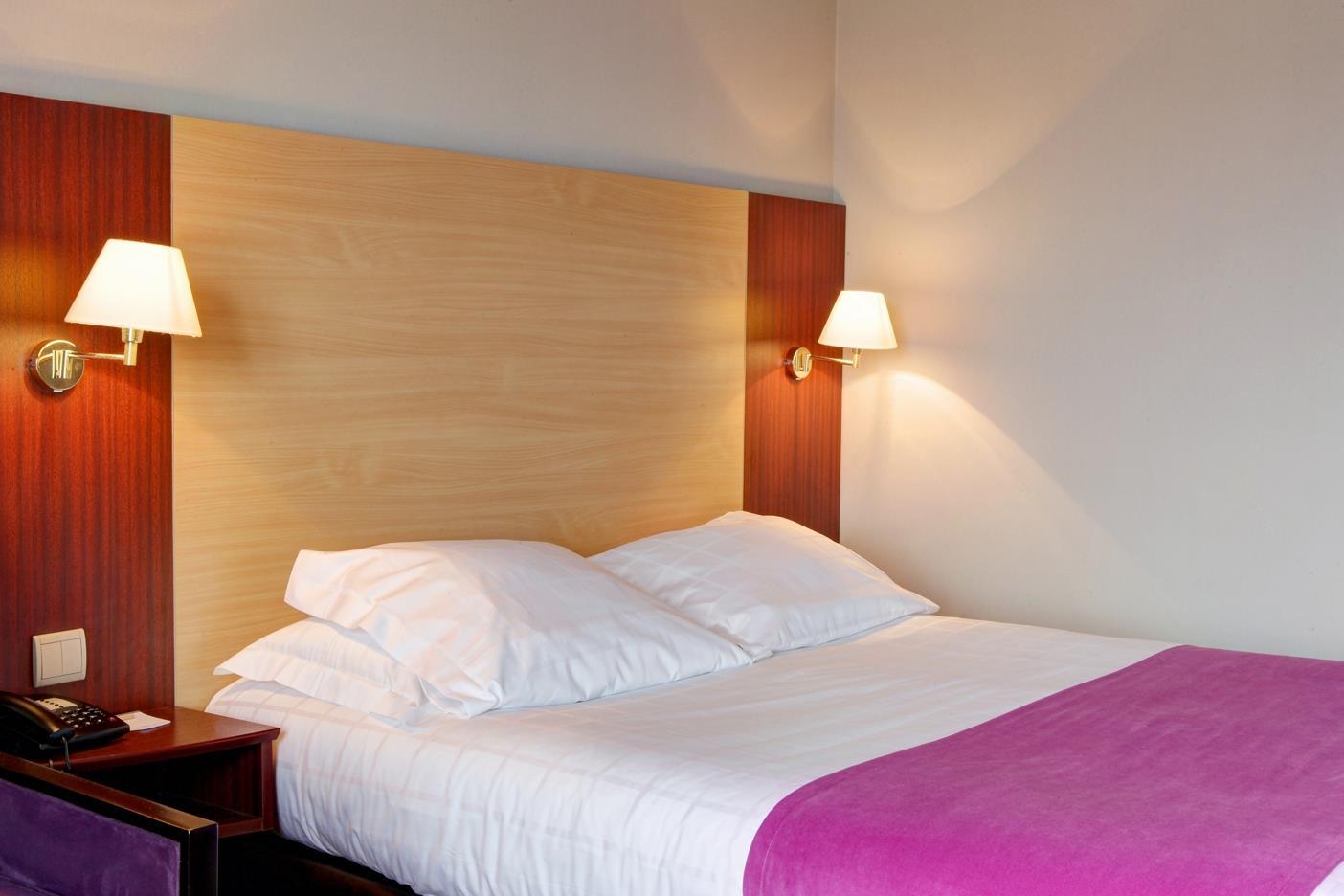 Hotel Ibis Styles Clermont-Ferrand Gare Exterior foto