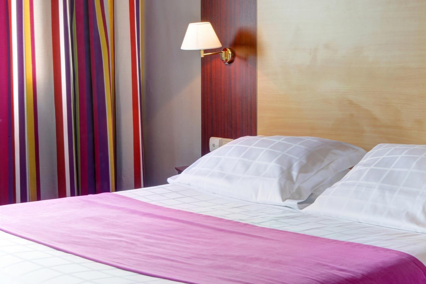 Hotel Ibis Styles Clermont-Ferrand Gare Exterior foto